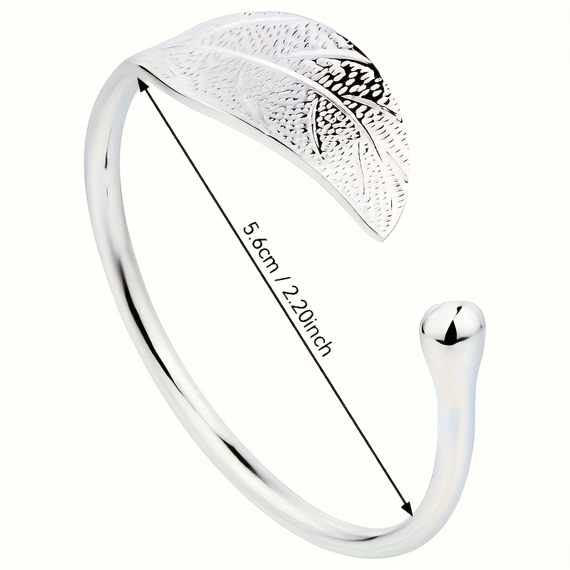 Women's Vintage Leaf Bracelet - Openwork Copper Design